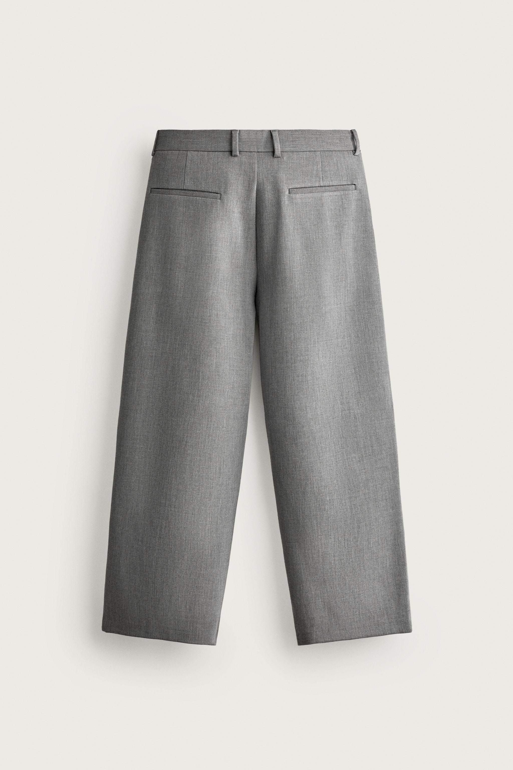 PANTALON COUPE DÉCONTRACTÉE À PLIS